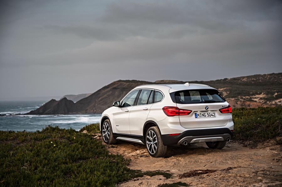 BMW X1 xDrive20d xLine (F48) 2015 года  (WW) (фото 36 из 59)